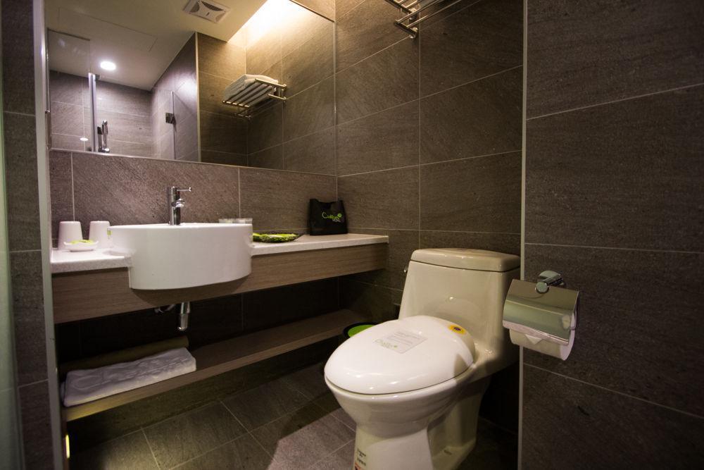 Chaiin Hotel - Dongmen Taipei Bagian luar foto