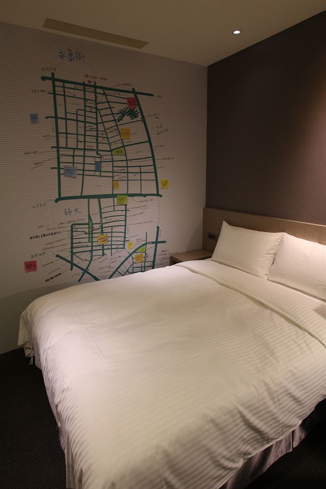 Chaiin Hotel - Dongmen Taipei Bagian luar foto